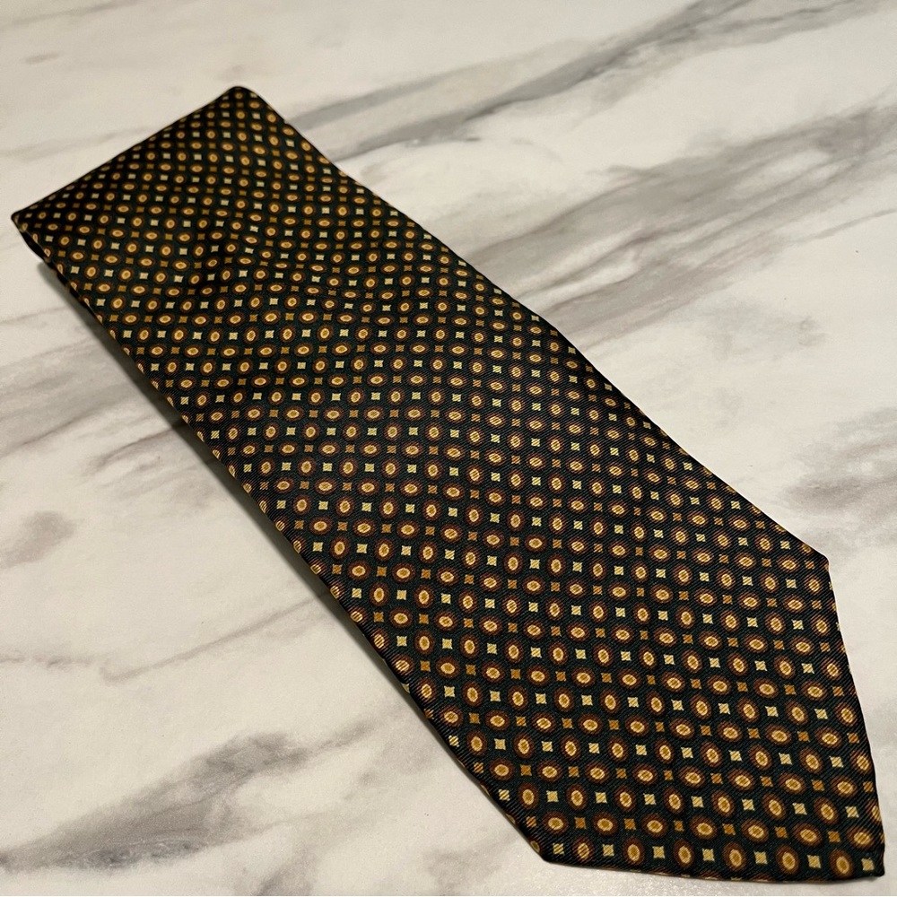 Brooks Brothers 100% Silk Geometric Tie